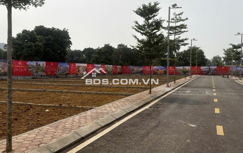 DUY NHẤT ĐẤT NỀN 2 MẶT ĐƯỜNG KINH DOANH CỔ ĐÔNG- HÒA LẠC-  RỘNG 5.2M X DÀI 19.5M GIÁ HƠN 3 TỶ. DIỆN TÍCH 105M2